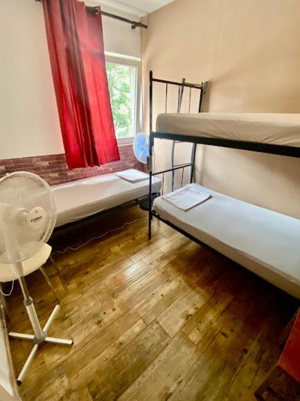 Hostel Anton Tivat Exterior foto